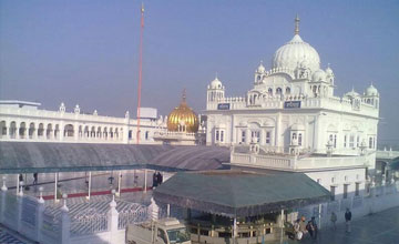 1 Day Tour of Amritsar Gurudwaras with Chheharta Sahib, Taran Tarn Sahib, Goindwal Sahib etc.