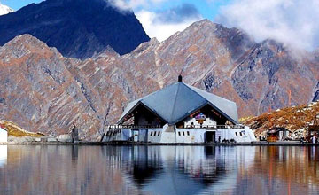 Hemkund Sahib Darshan Tour